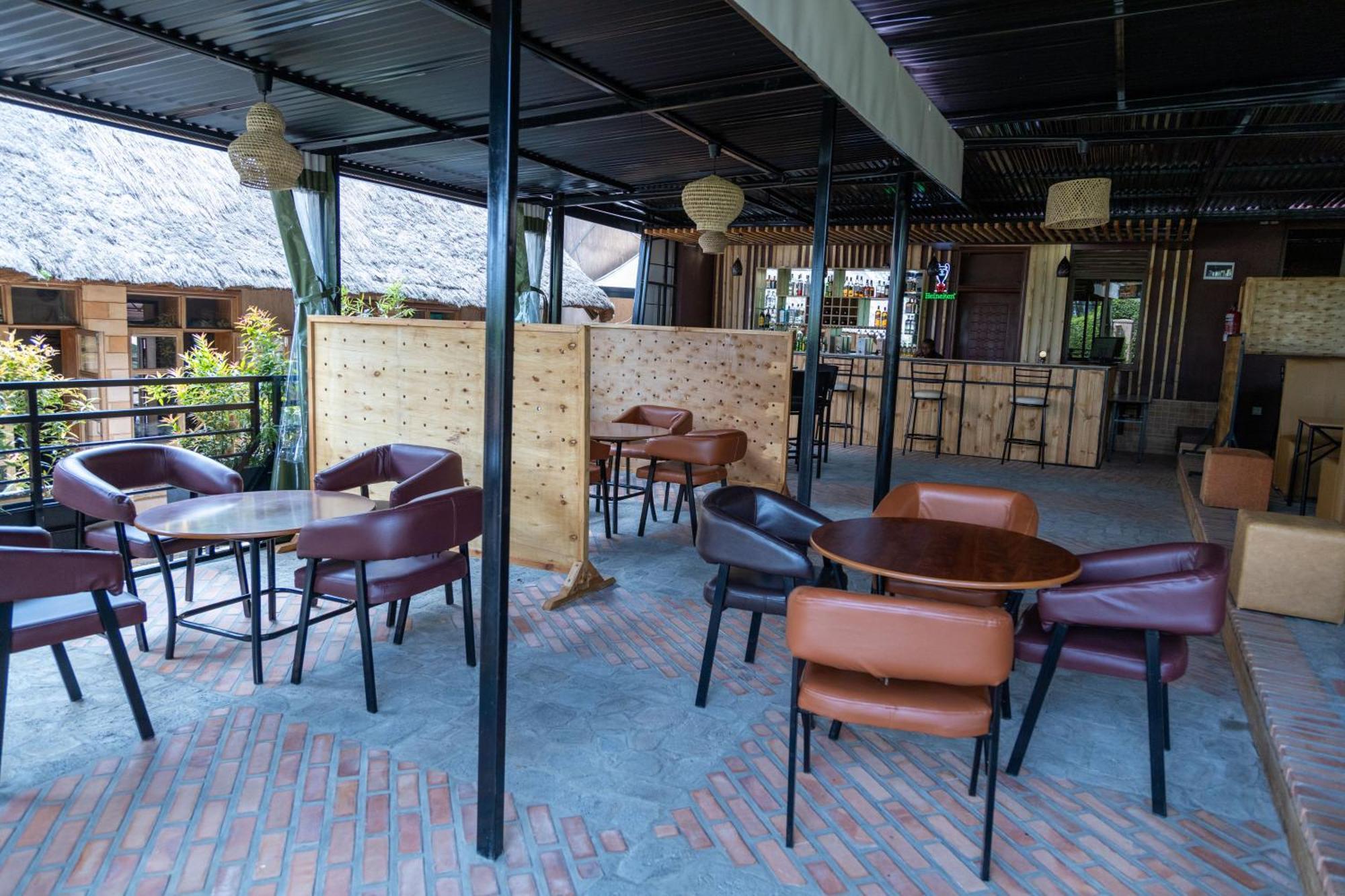 The Country Inn By Smart Haven Kigali Bagian luar foto