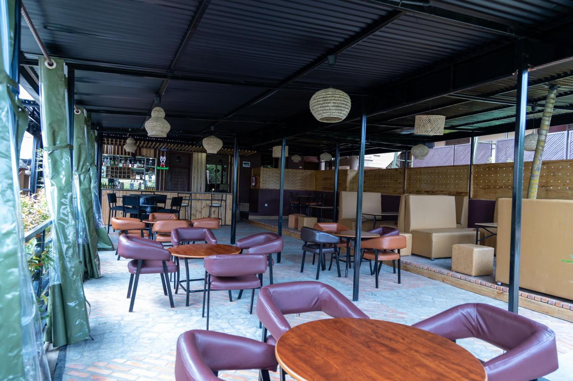 The Country Inn By Smart Haven Kigali Bagian luar foto